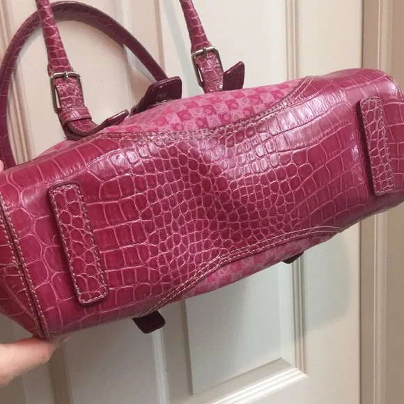 Liz Claiborne Raspberry Pink Crocodile Pattern Handbag - plus Wallet! - Picture 12 of 16